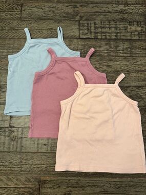 Kate Quinn Cotton Tank Top Set